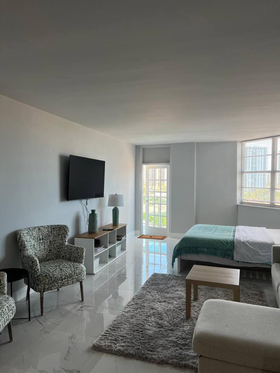 Sunny Isles Beach Spacious Apartment المظهر الخارجي الصورة
