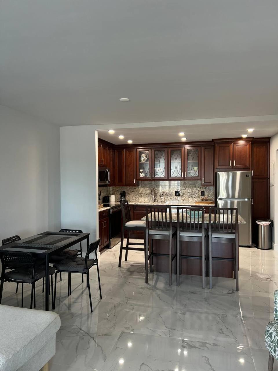 Sunny Isles Beach Spacious Apartment المظهر الخارجي الصورة