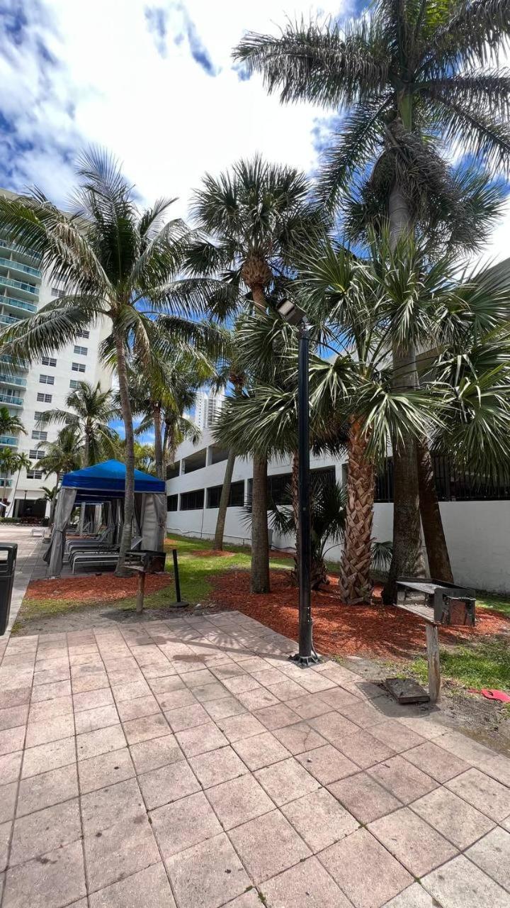 Sunny Isles Beach Spacious Apartment المظهر الخارجي الصورة