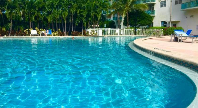 Sunny Isles Beach Spacious Apartment المظهر الخارجي الصورة