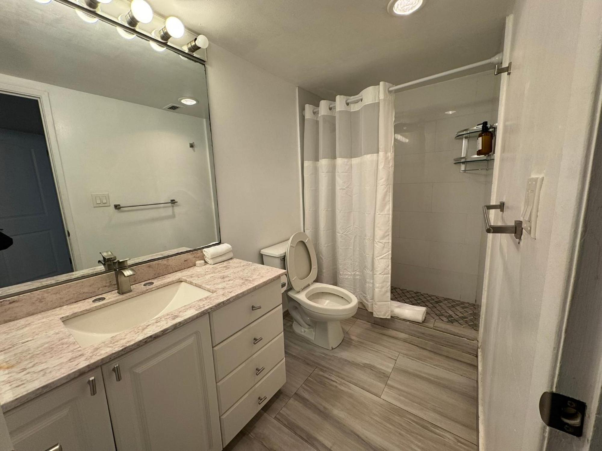 Sunny Isles Beach Spacious Apartment المظهر الخارجي الصورة